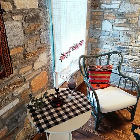 Puli Stone B&B Doğanbey