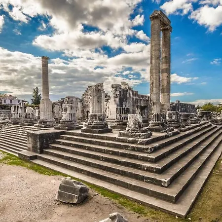 B&B Puli Stone Doğanbey