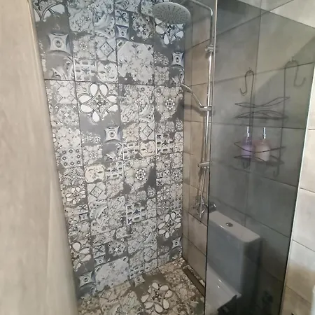 Puli Stone * Doganbey (Soke)